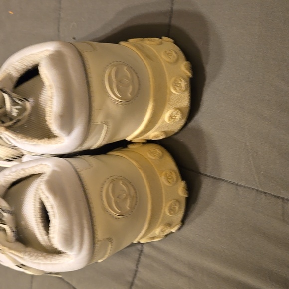 Chanel Calfskin Mesh Womens Logo Sneakers White - Picture 2 of 7